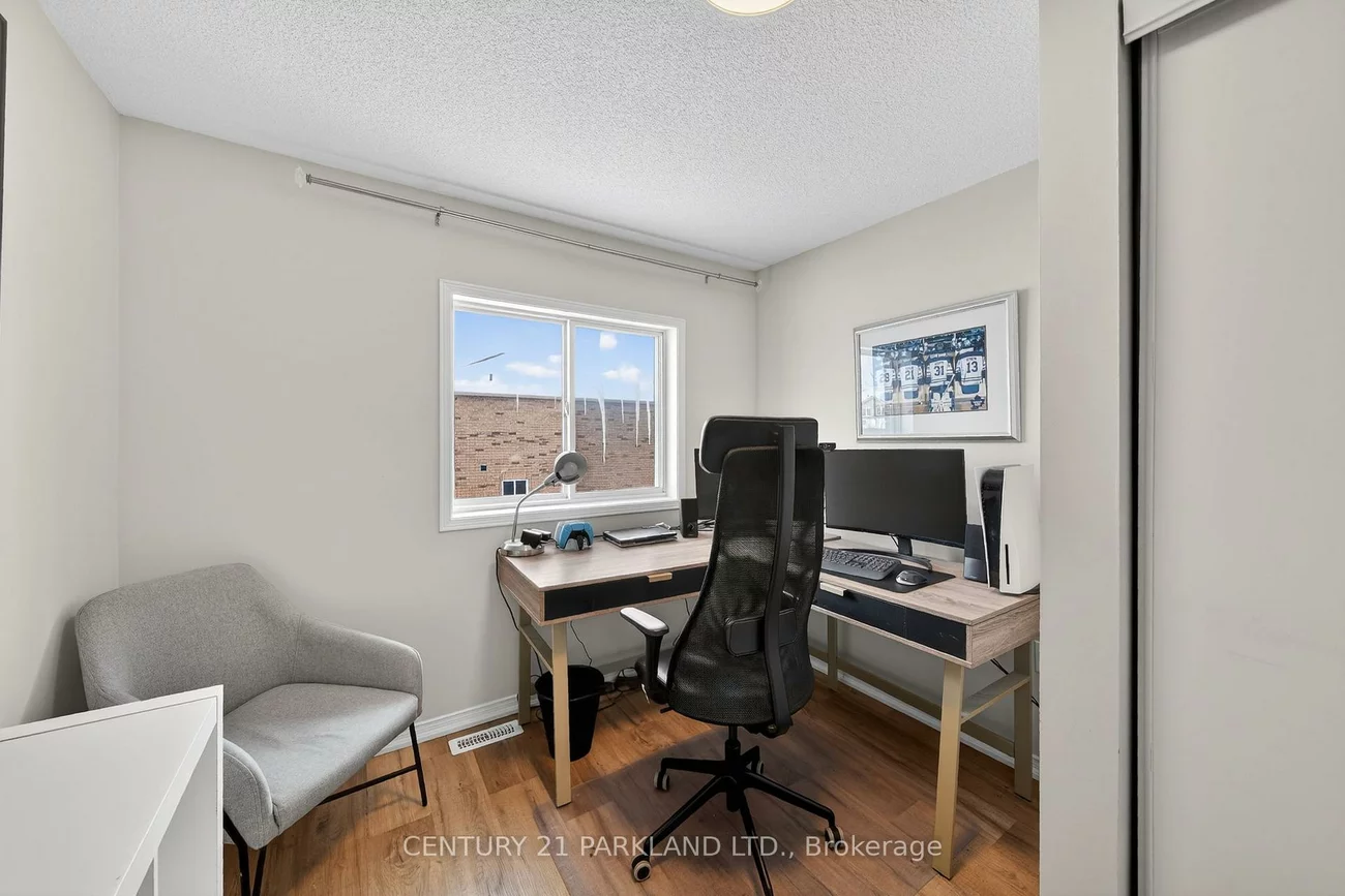 3, Majesty, Innis-Shore, Barrie