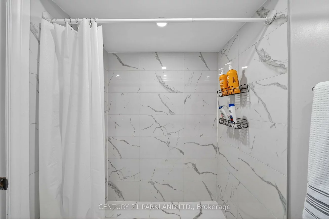 3, Majesty, Innis-Shore, Barrie