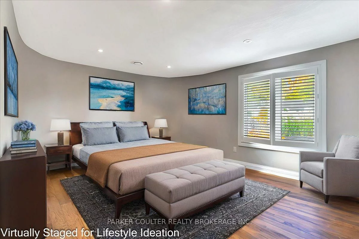 88, Cook, Codrington, Barrie