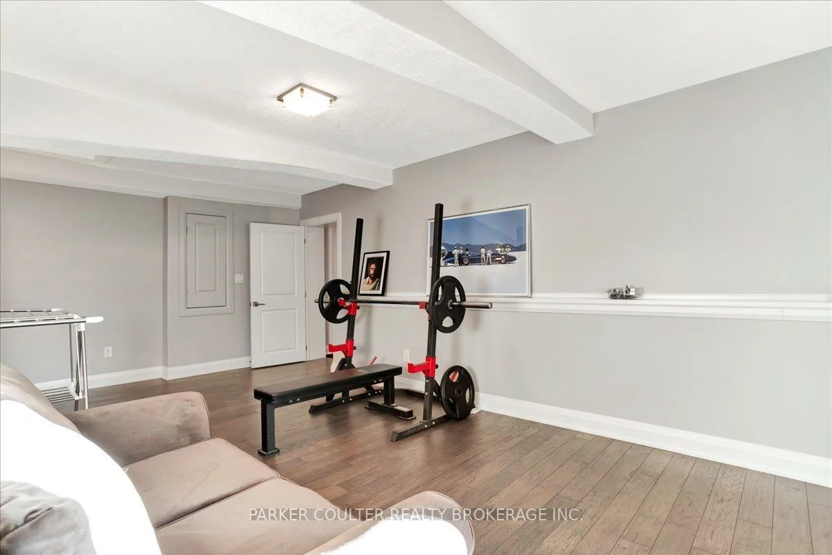 88, Cook, Codrington, Barrie