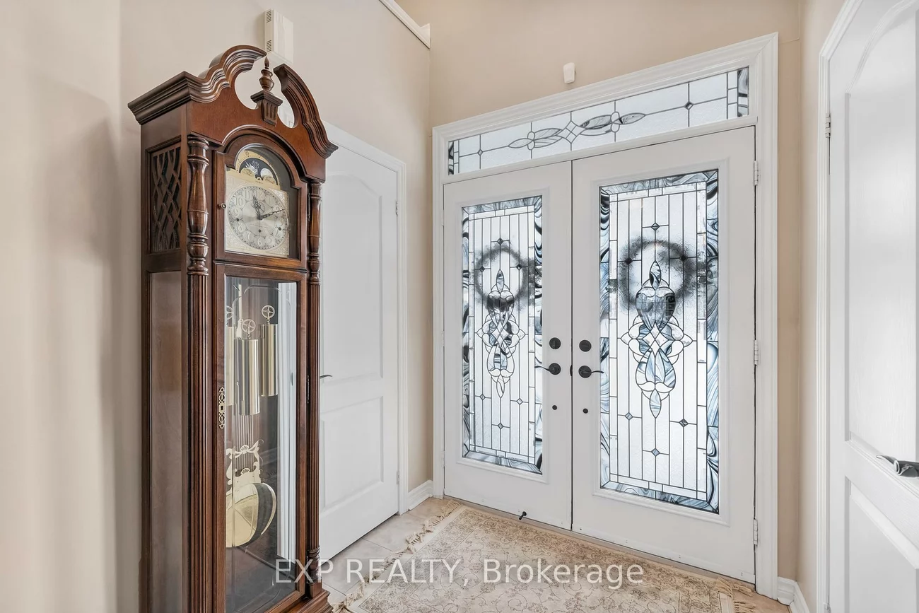 106, Succession, Innis-Shore, Barrie