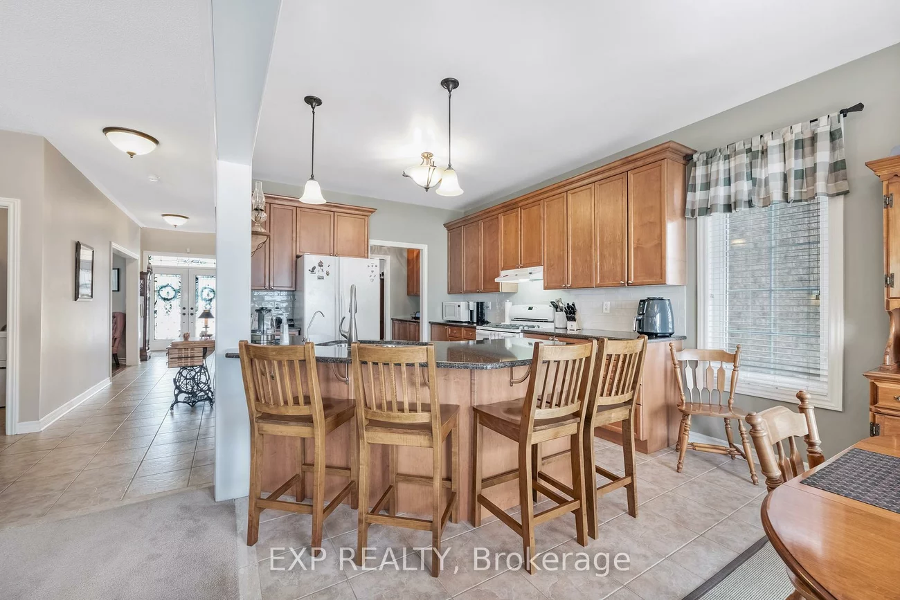 106, Succession, Innis-Shore, Barrie