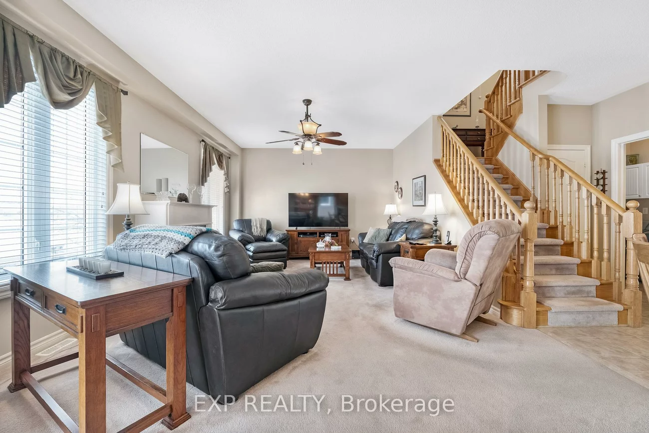 106, Succession, Innis-Shore, Barrie