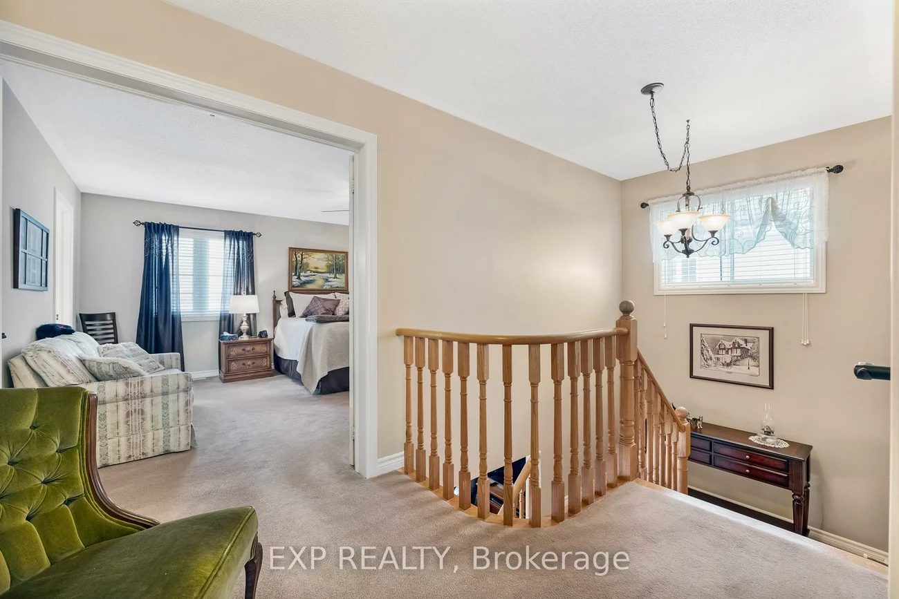 106, Succession, Innis-Shore, Barrie