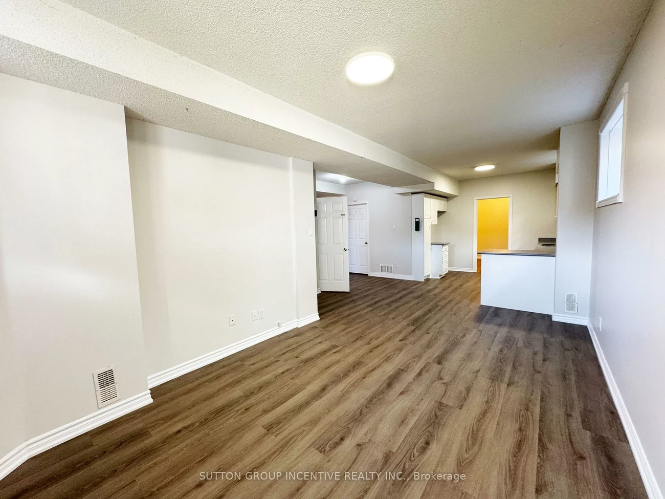 18, Forest Dale, Little Lake, Barrie