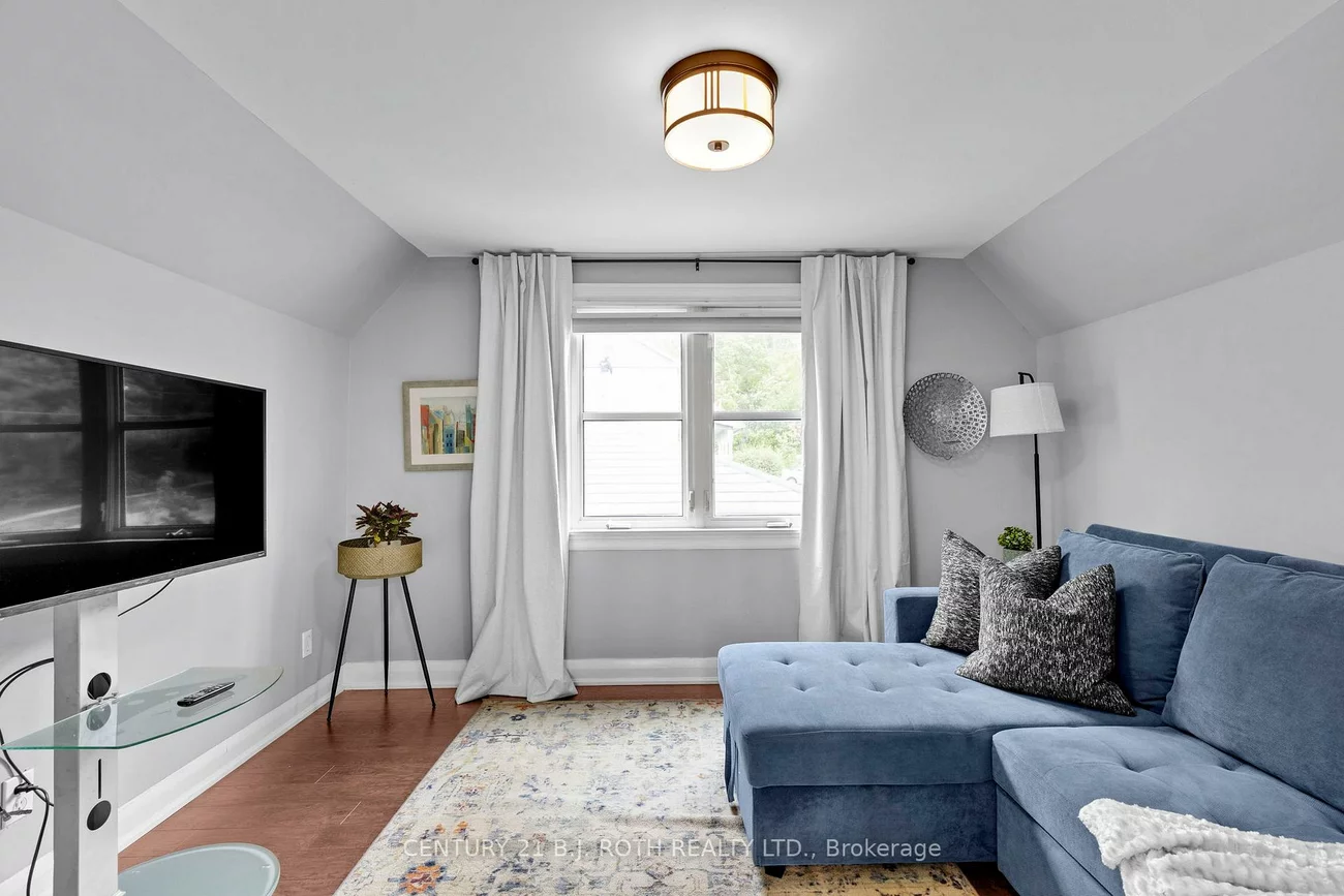 14, ST VINCENT, North Shore, Barrie