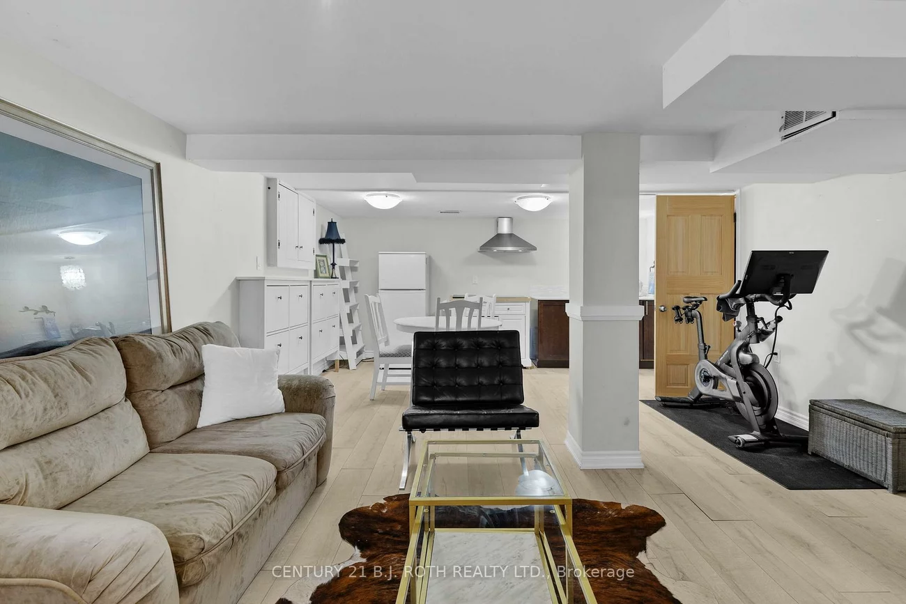 14, ST VINCENT, North Shore, Barrie