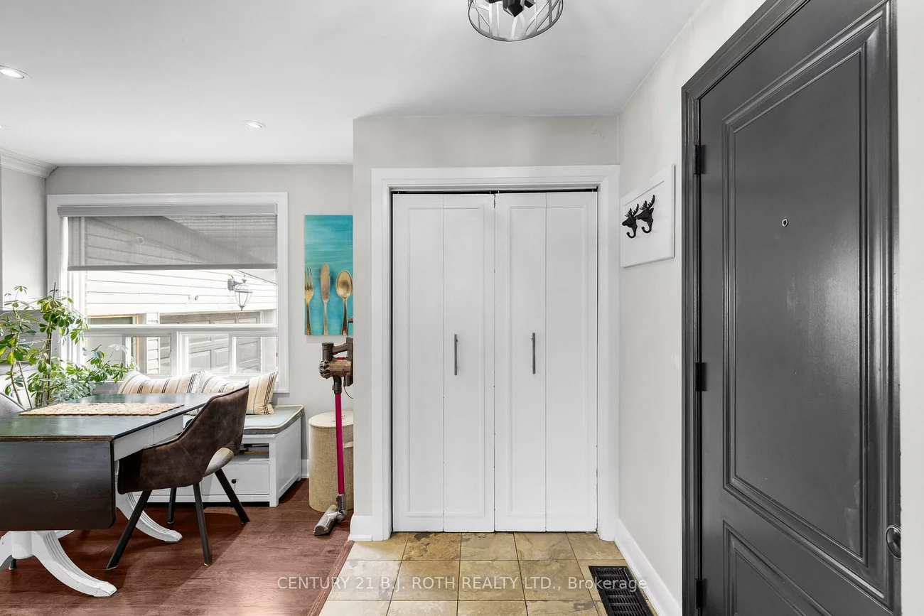 14, ST VINCENT, North Shore, Barrie