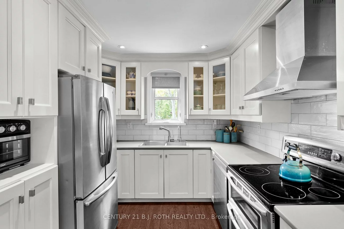 14, ST VINCENT, North Shore, Barrie