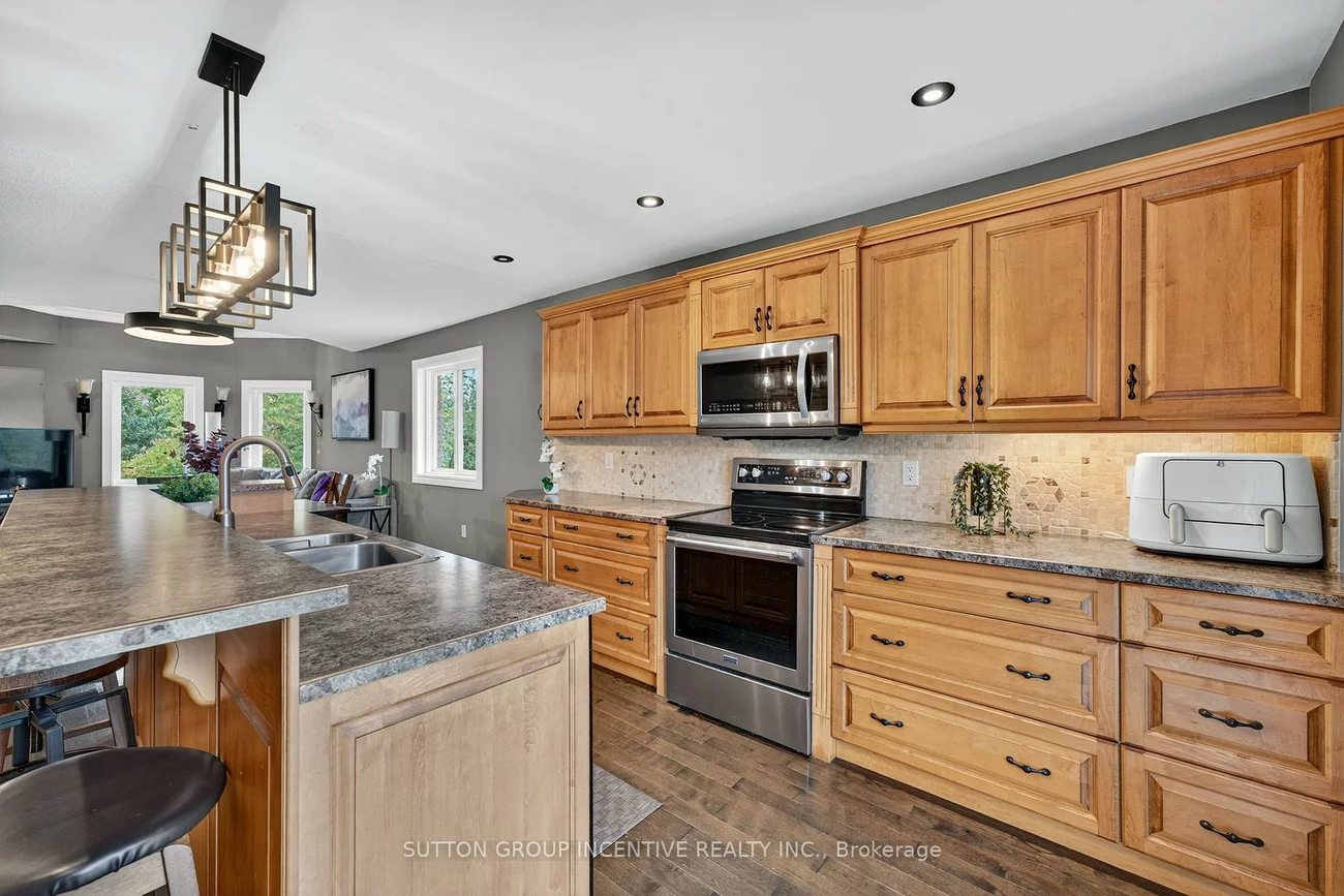 124, Hanmer, East Bayfield, Barrie