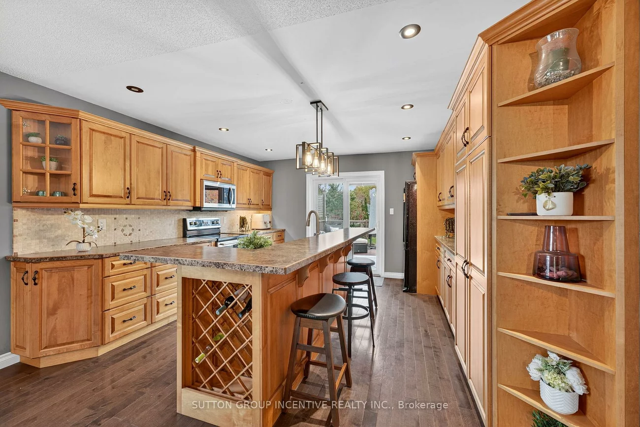 124, Hanmer, East Bayfield, Barrie