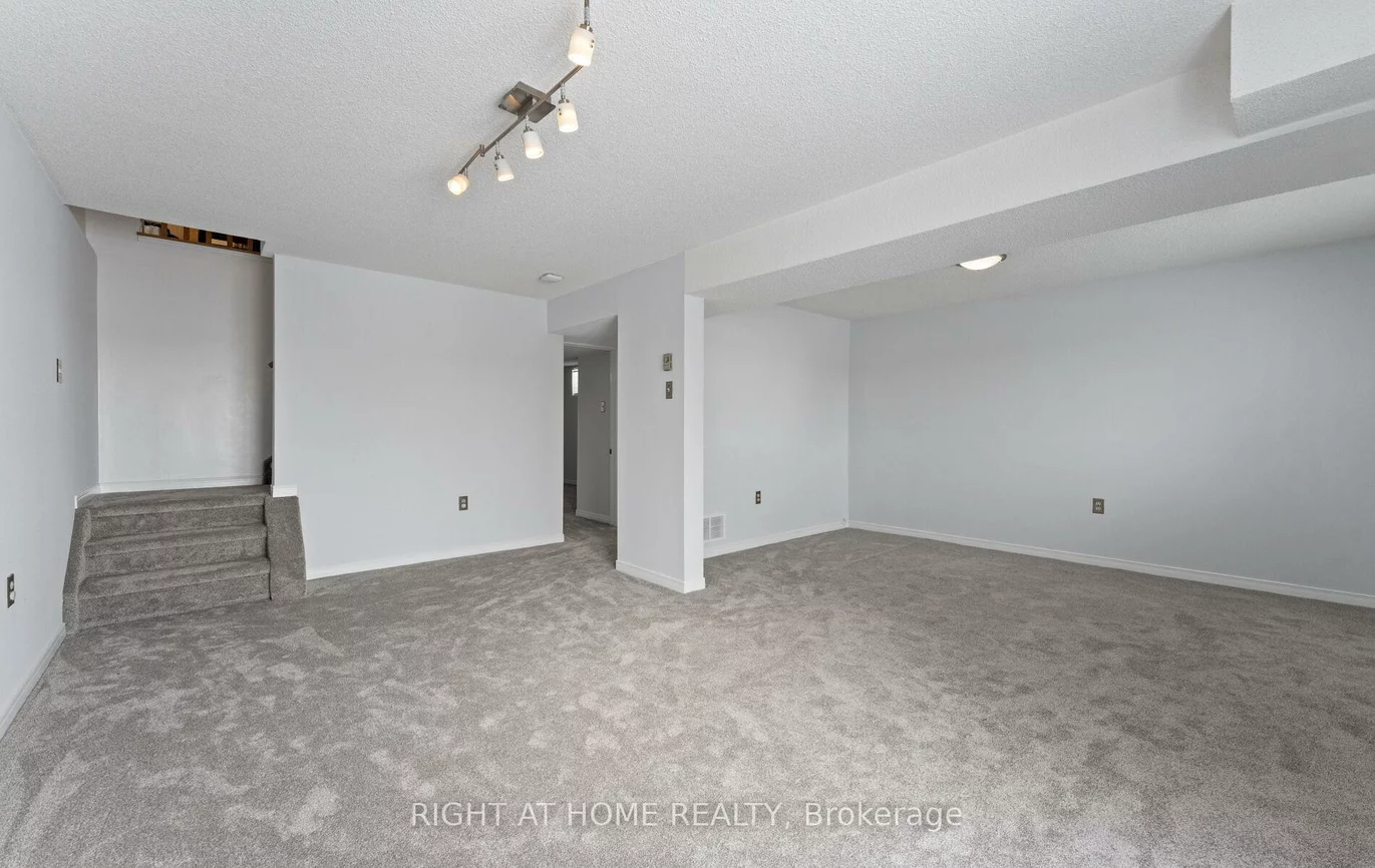 56, Ferguson, Northwest, Barrie