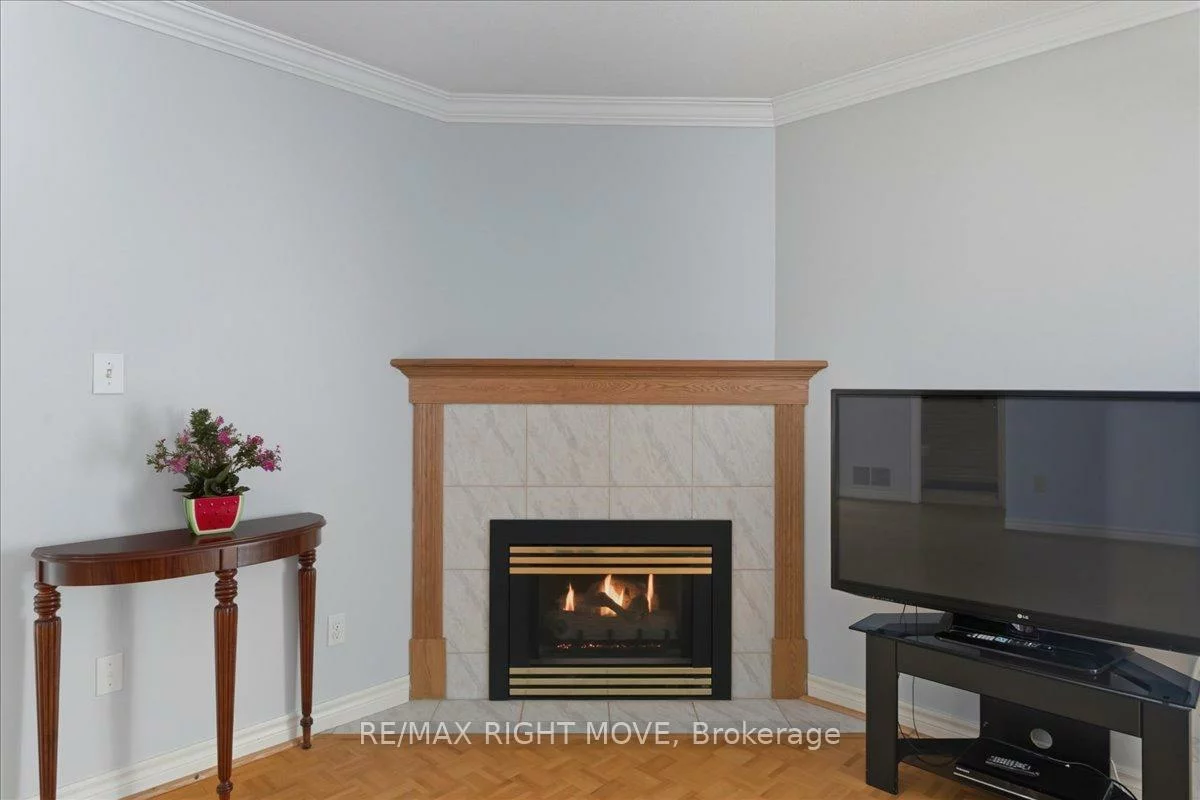 110, Livingstone, West Bayfield, Barrie