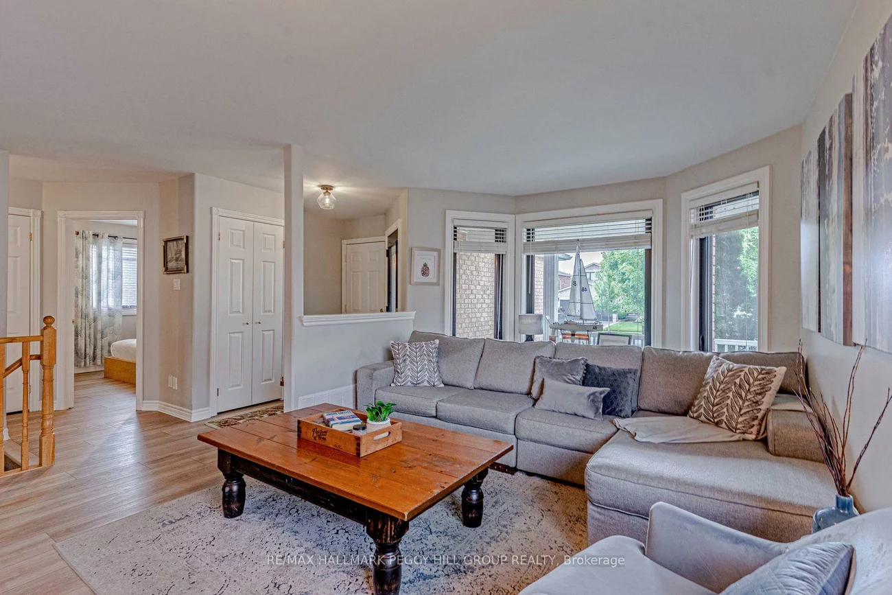 236, Pringle, Edgehill Drive, Barrie