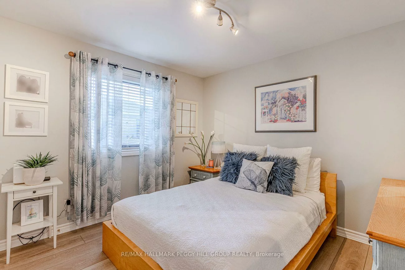 236, Pringle, Edgehill Drive, Barrie