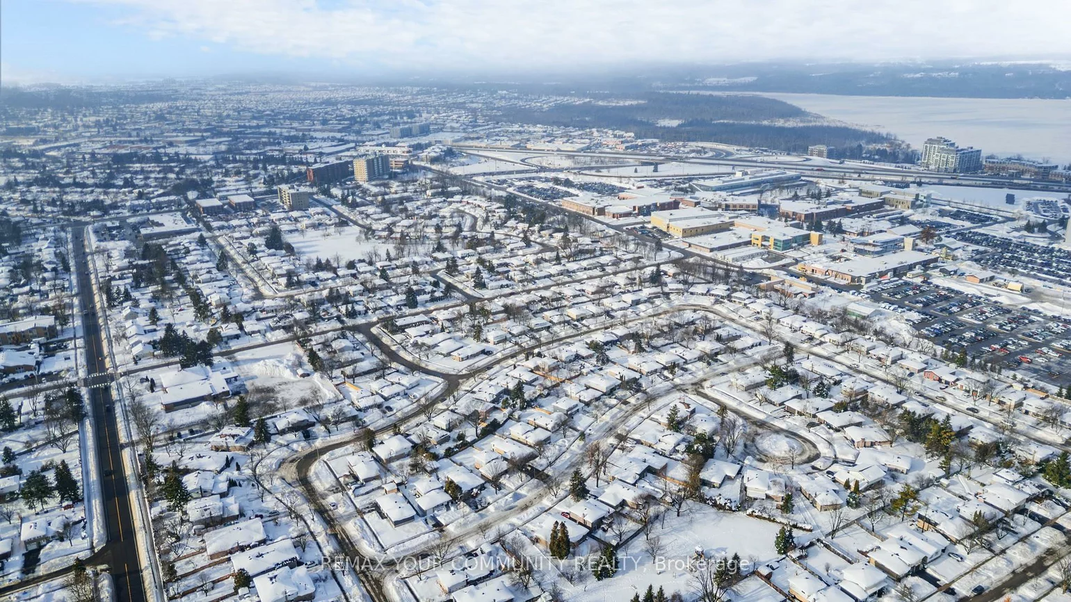 14, Lonsdale, Grove East, Barrie