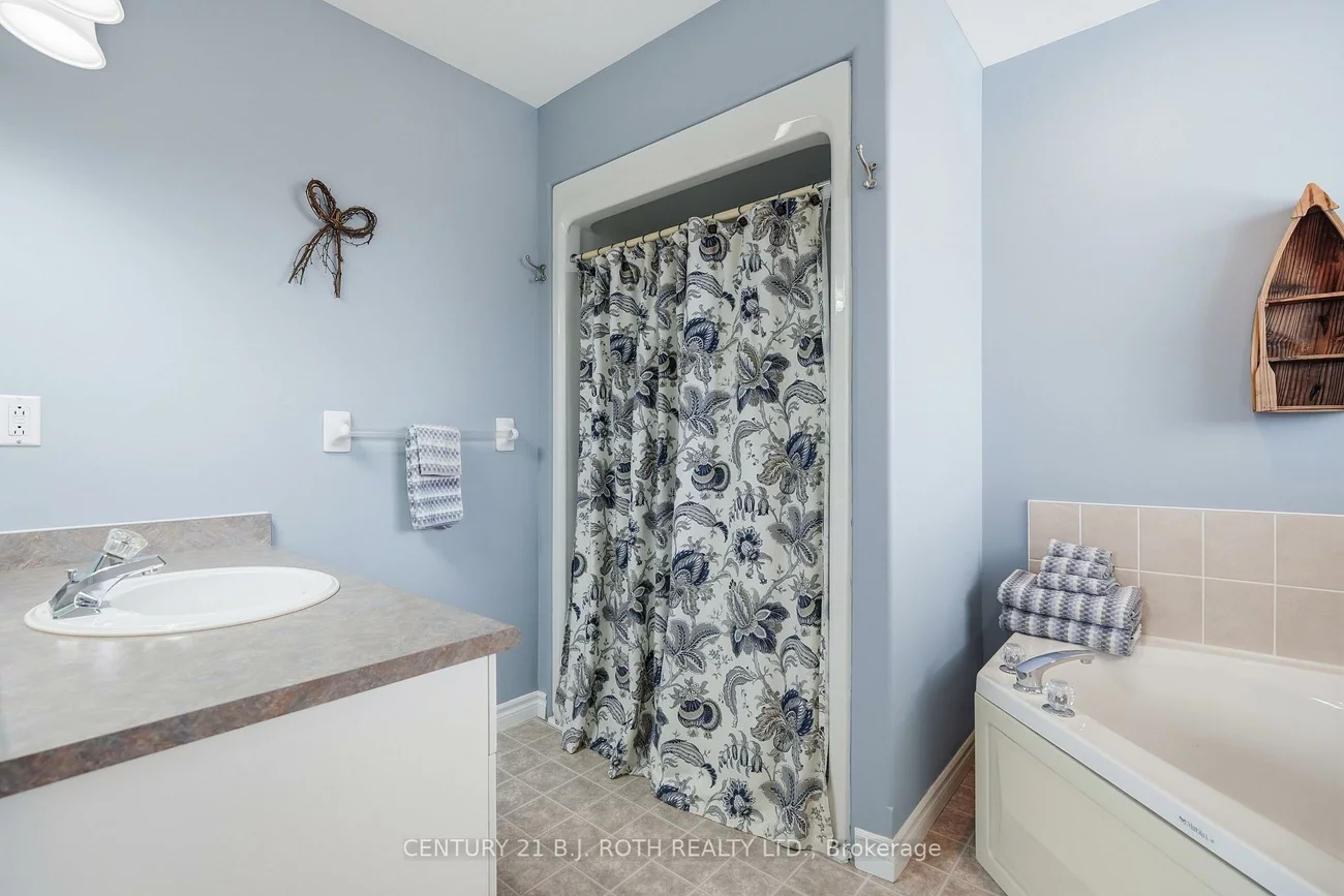 189, Pringle, Edgehill Drive, Barrie