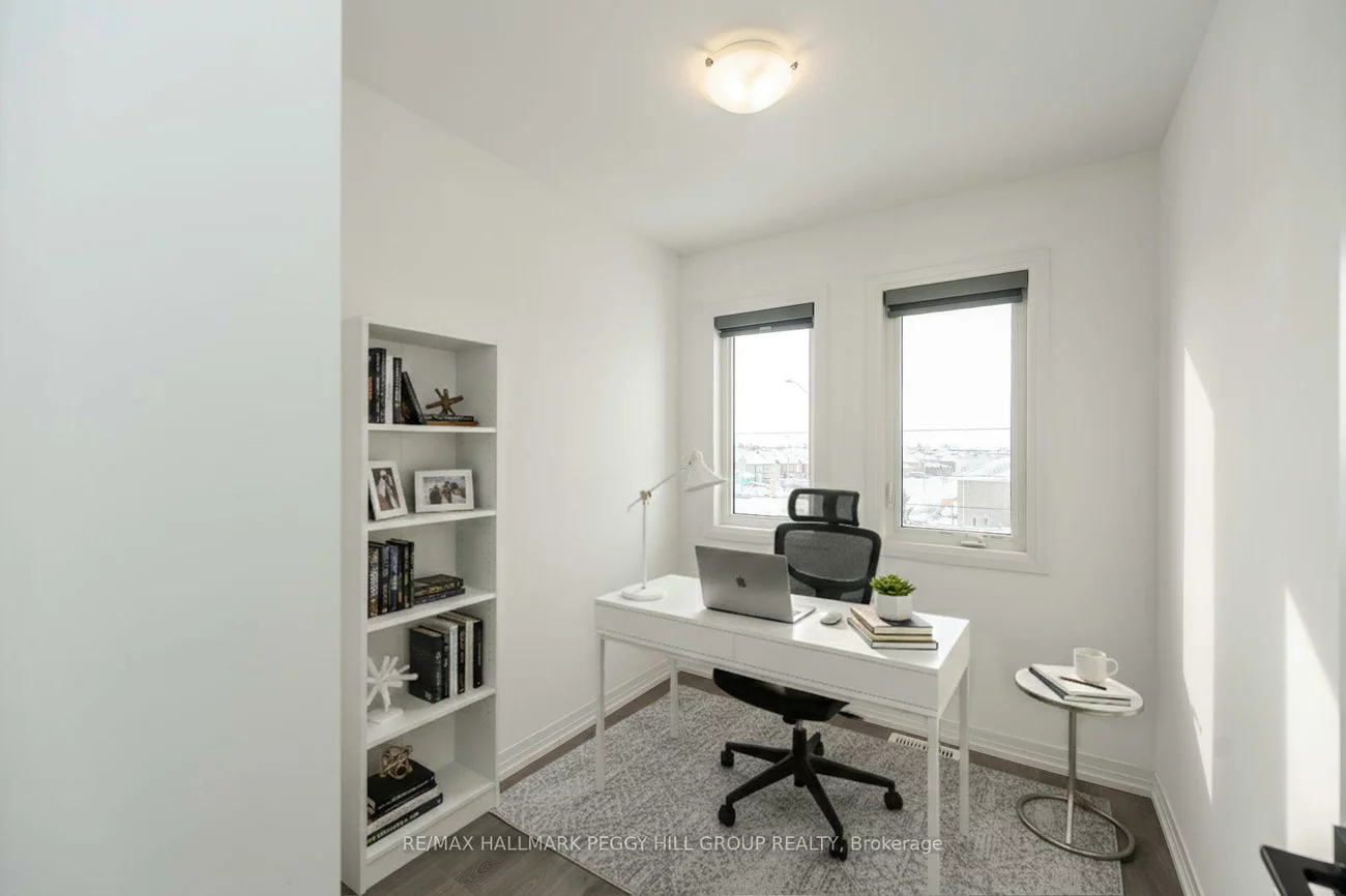 99, Fairlane, Painswick South, Barrie