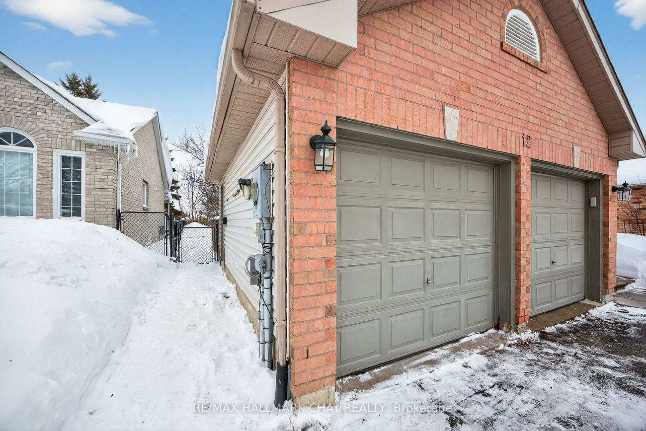 12, Webb, Painswick North, Barrie