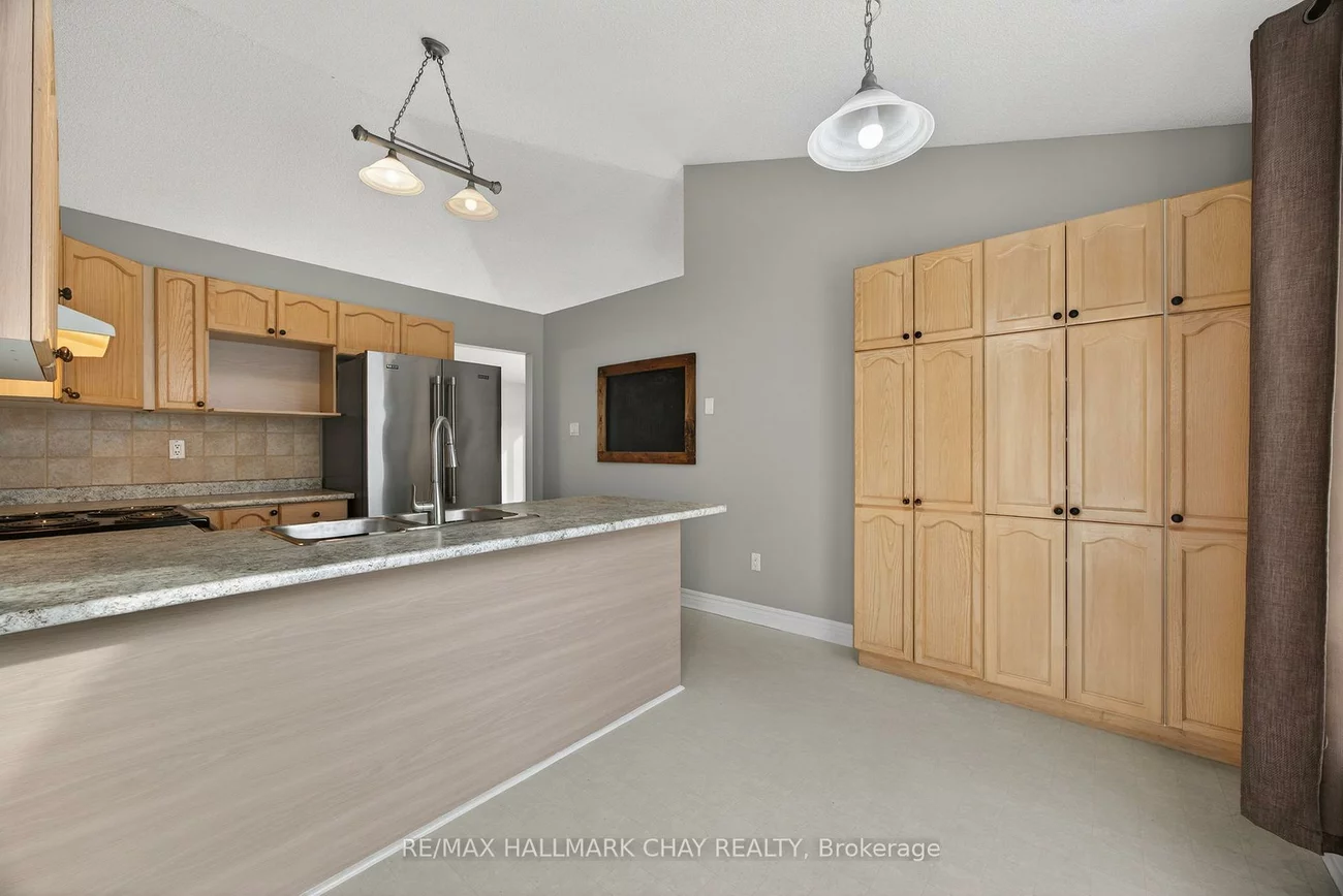 12, Webb, Painswick North, Barrie