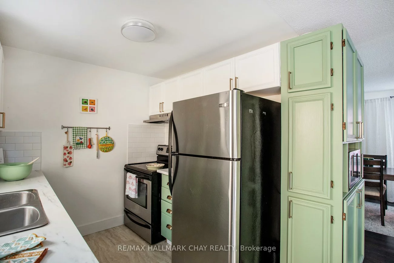 35, Geddes, Northwest, Barrie