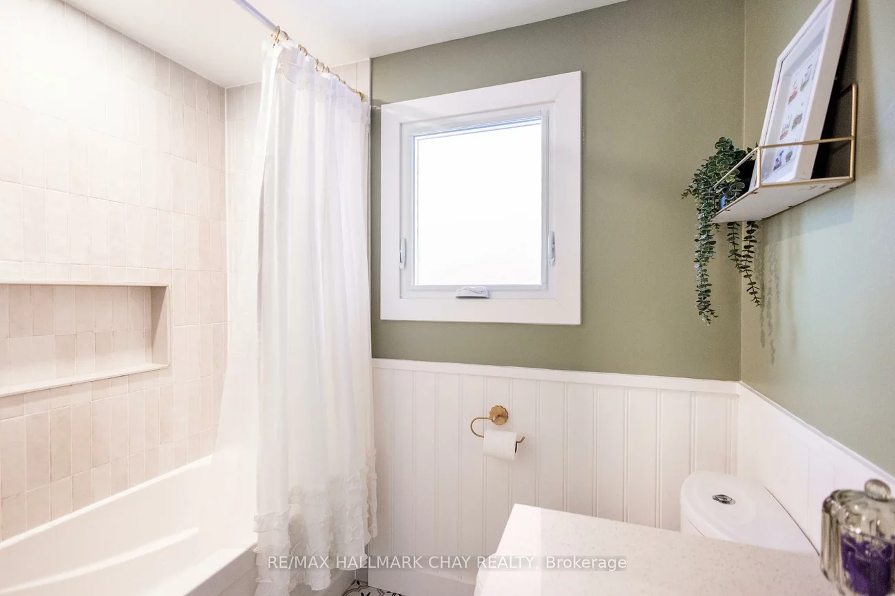 35, Geddes, Northwest, Barrie