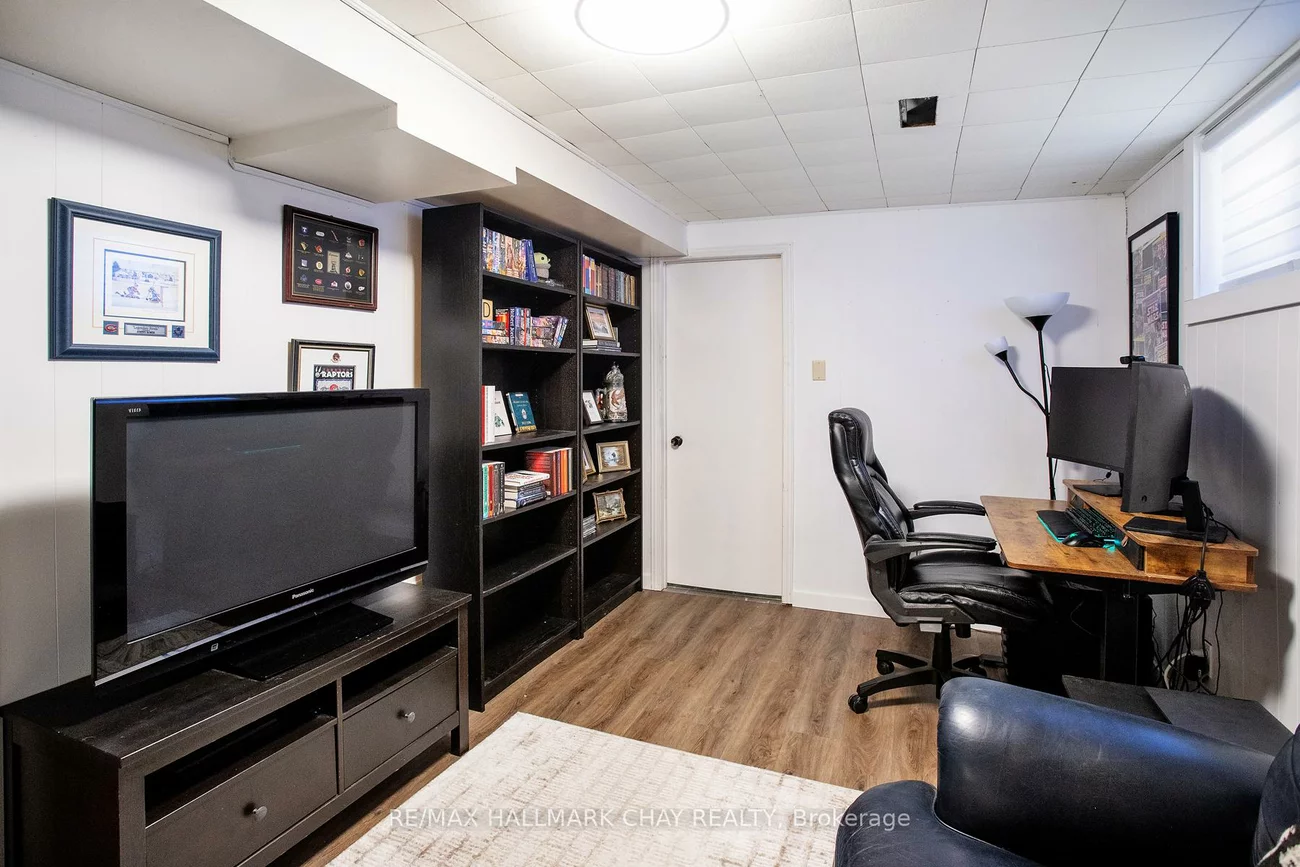 35, Geddes, Northwest, Barrie