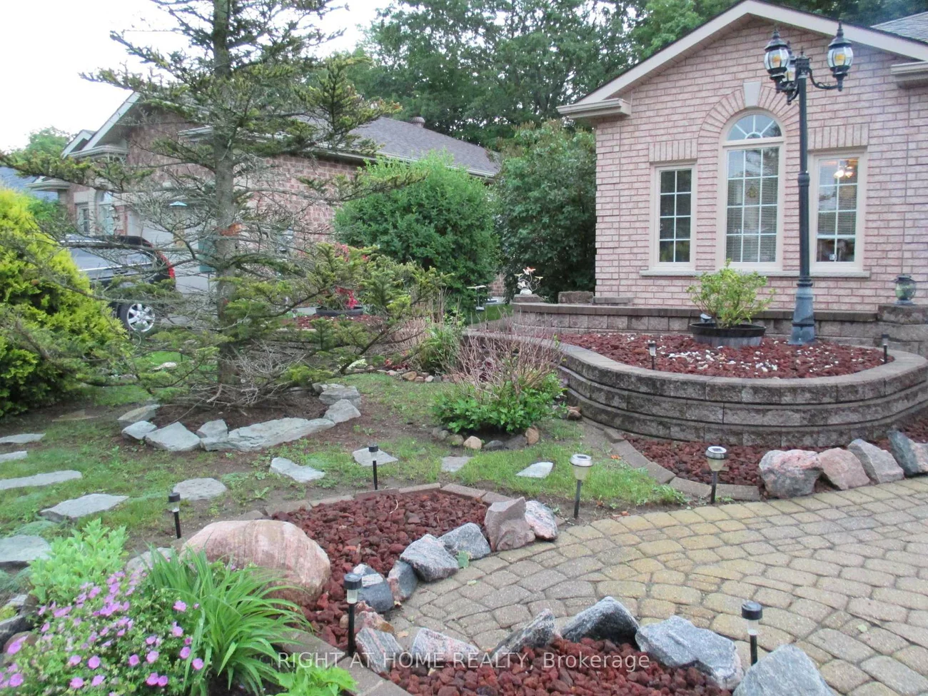 63, Benson, Sandy Hollow, Barrie