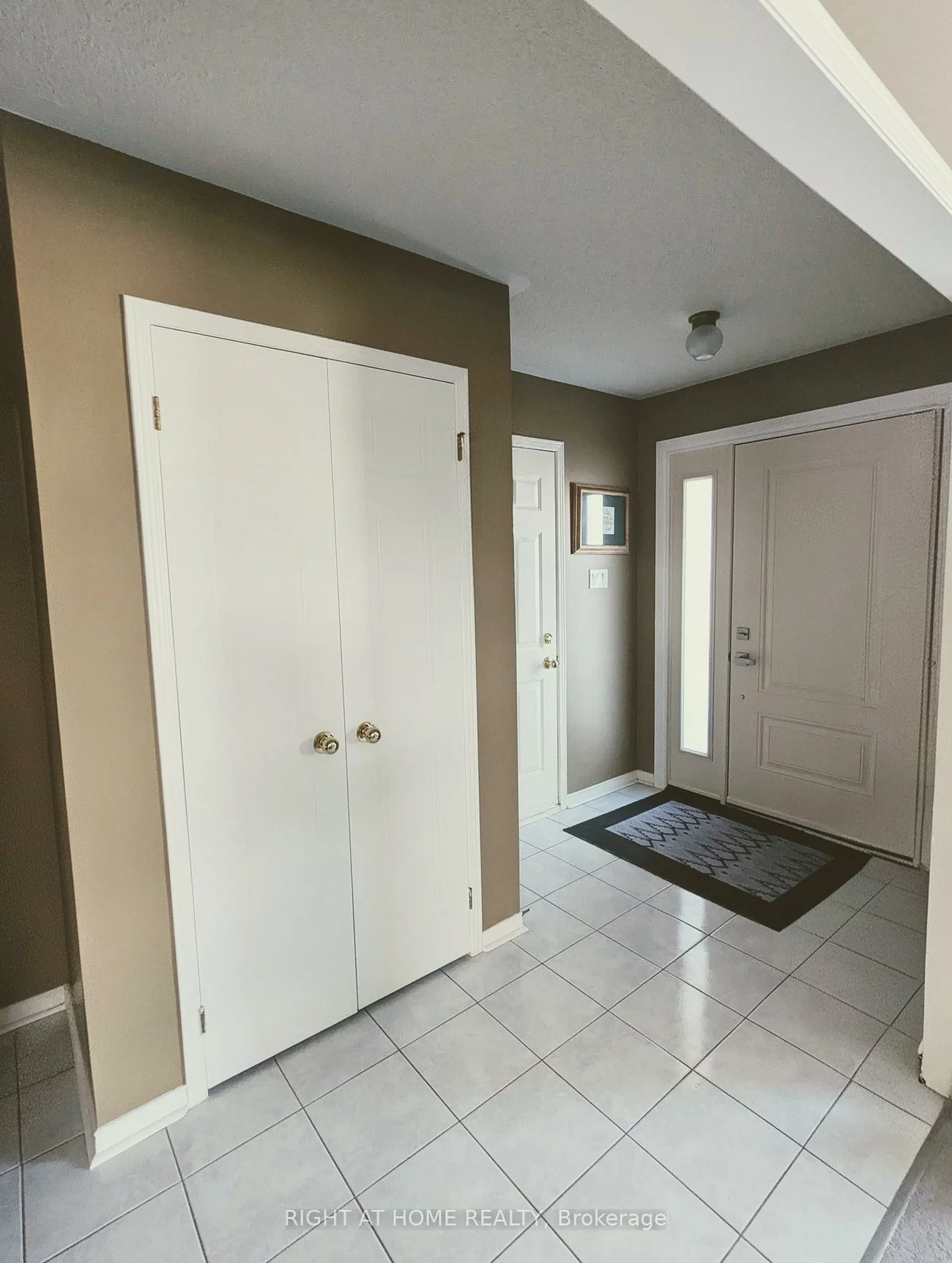 63, Benson, Sandy Hollow, Barrie