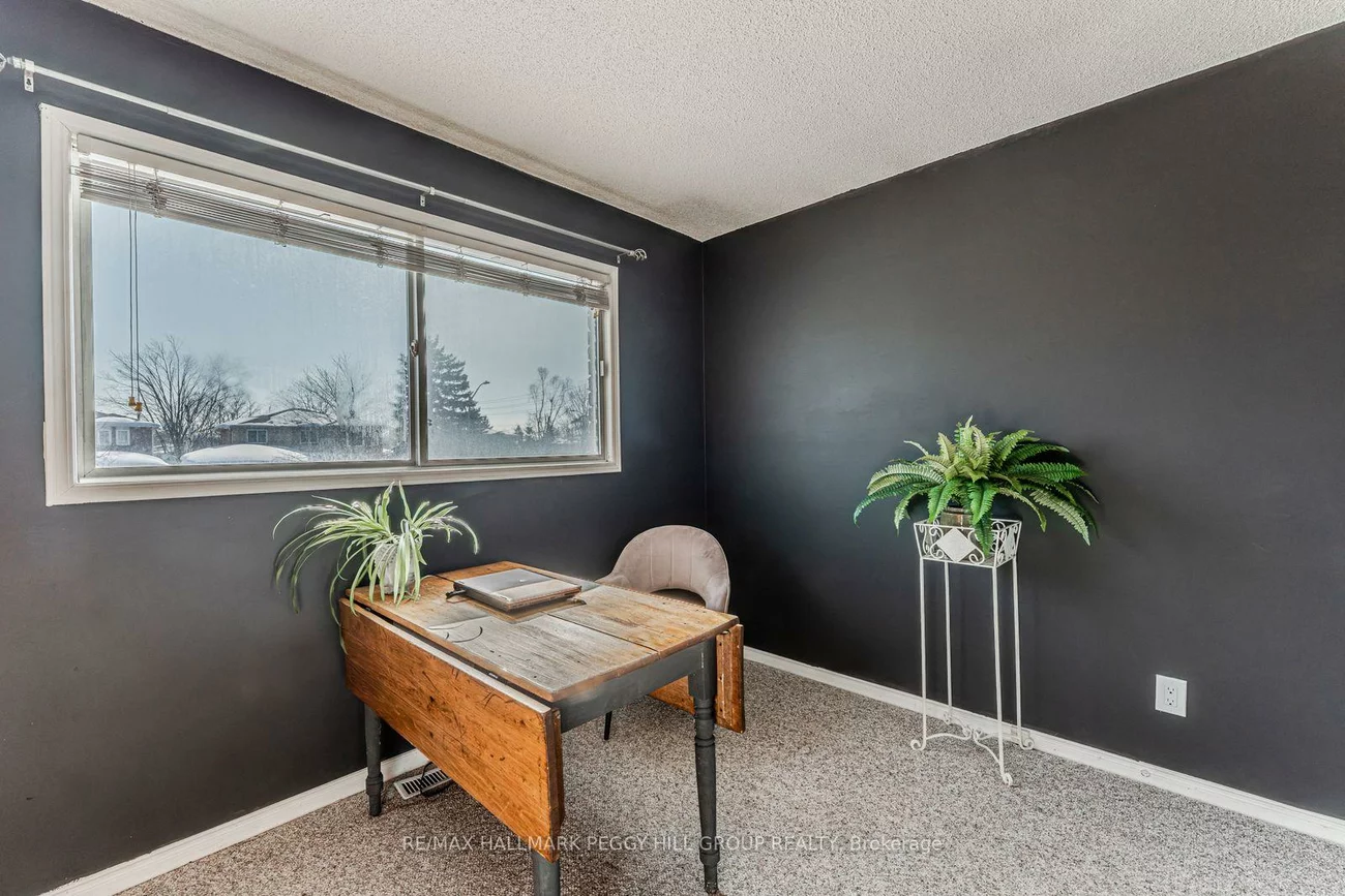 71, Radenhurst, Grove East, Barrie