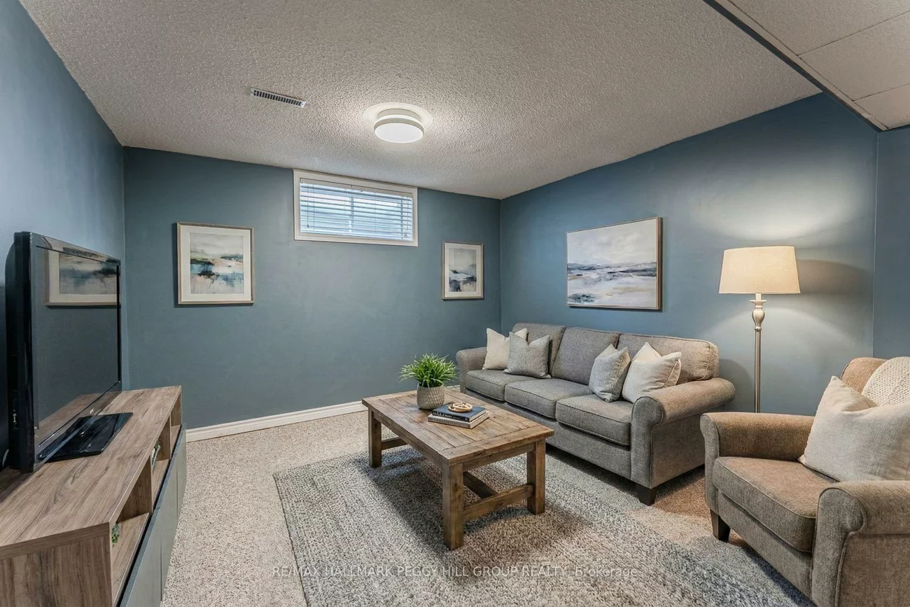 71, Radenhurst, Grove East, Barrie