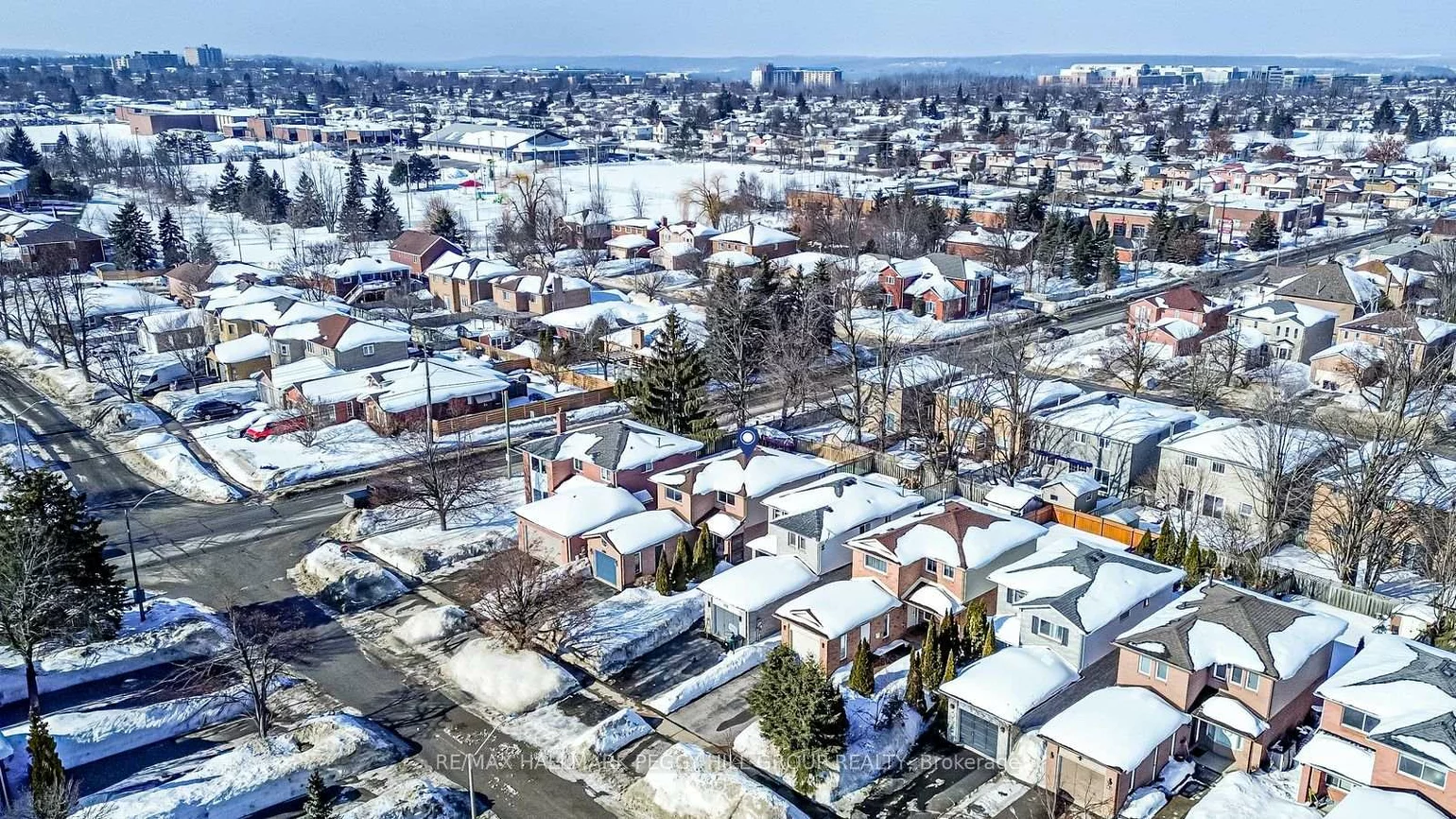 71, Radenhurst, Grove East, Barrie