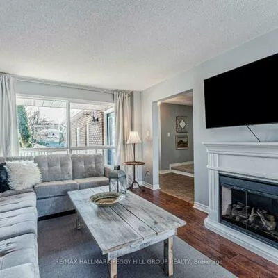 71, Radenhurst, Grove East, Barrie