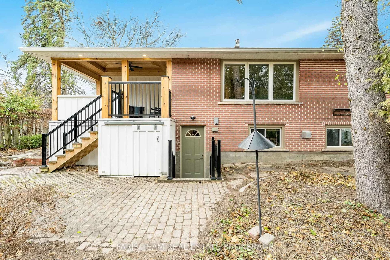 15, Davidson, Wellington, Barrie