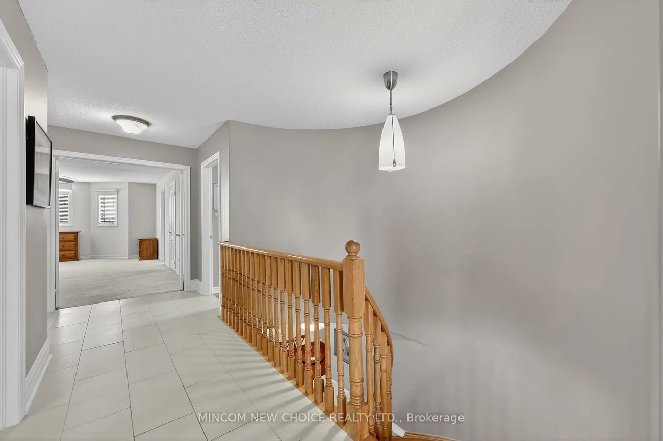 37, Westminster, Innis-Shore, Barrie