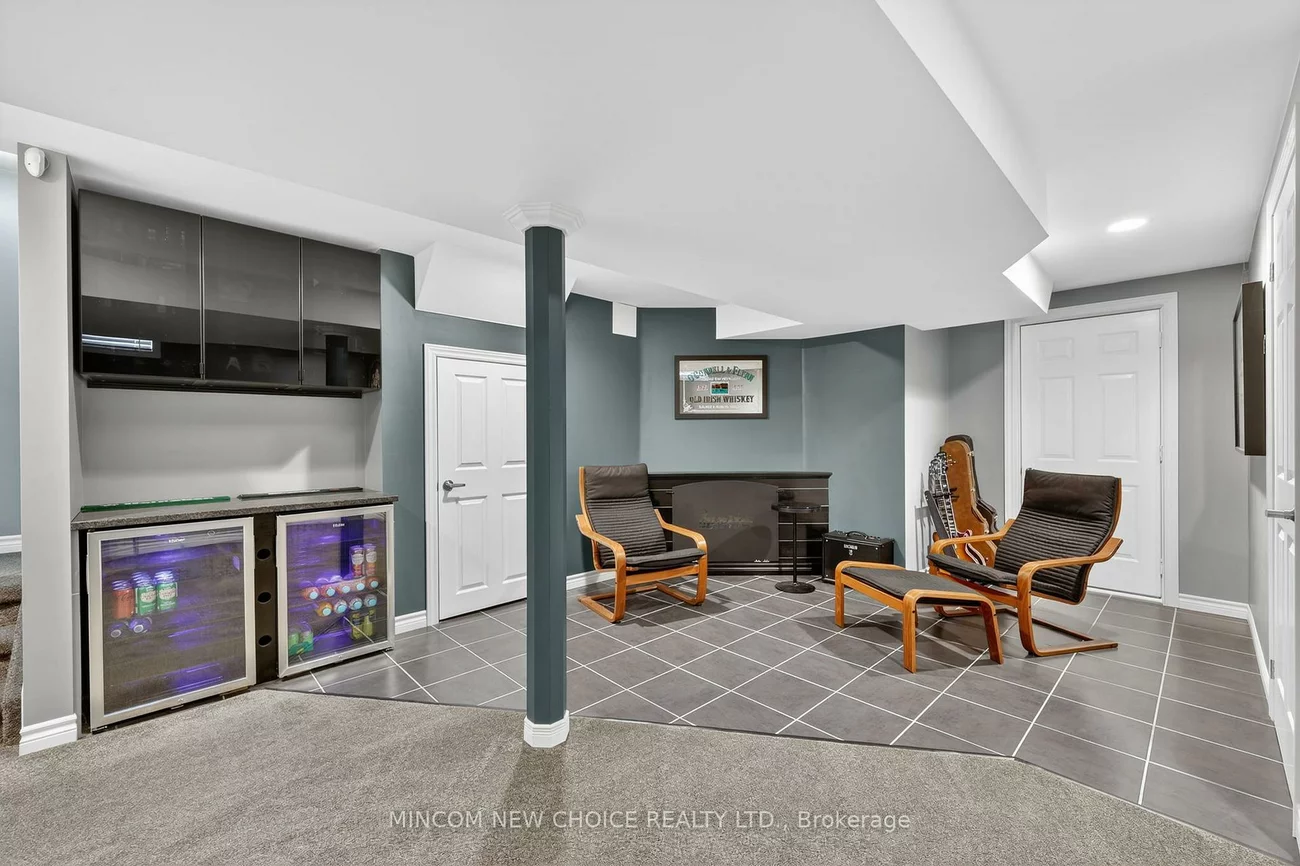 37, Westminster, Innis-Shore, Barrie