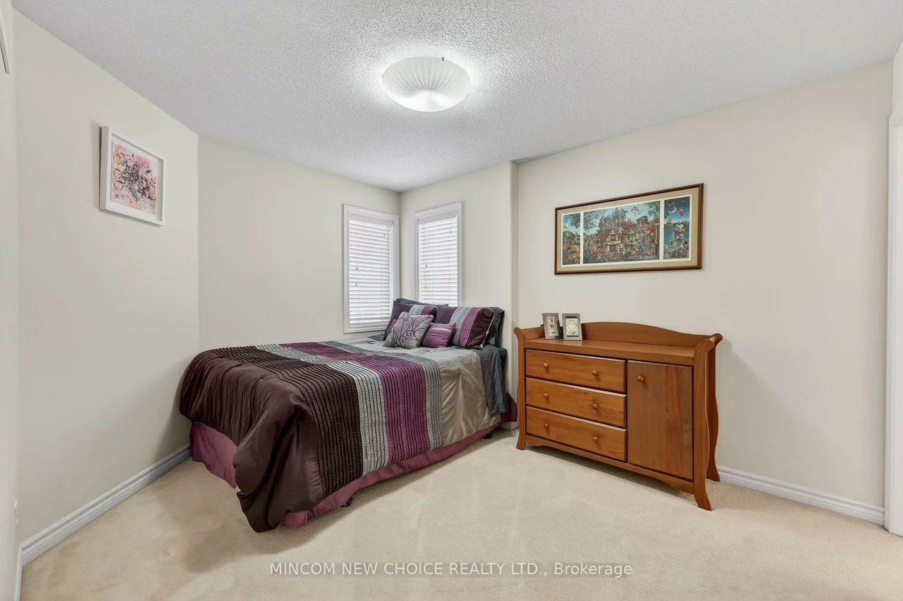 37, Westminster, Innis-Shore, Barrie