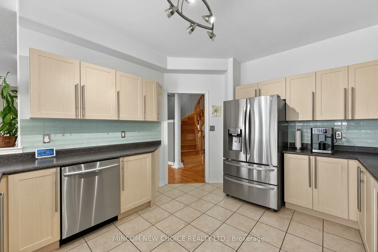 37, Westminster, Innis-Shore, Barrie