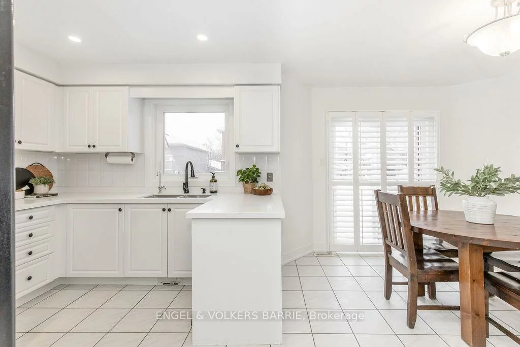 34, Bell, Ardagh, Barrie