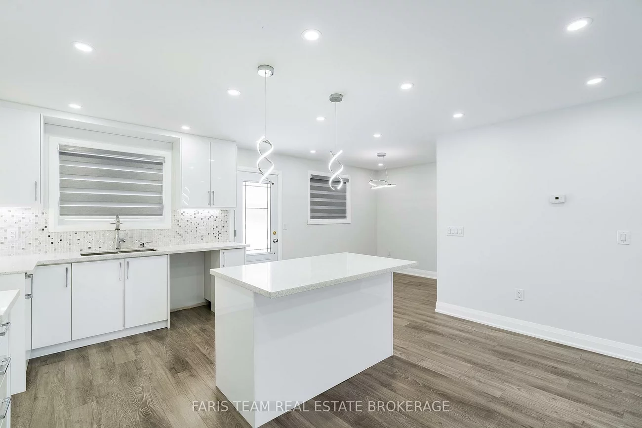 66, Peacock, Allandale Heights, Barrie