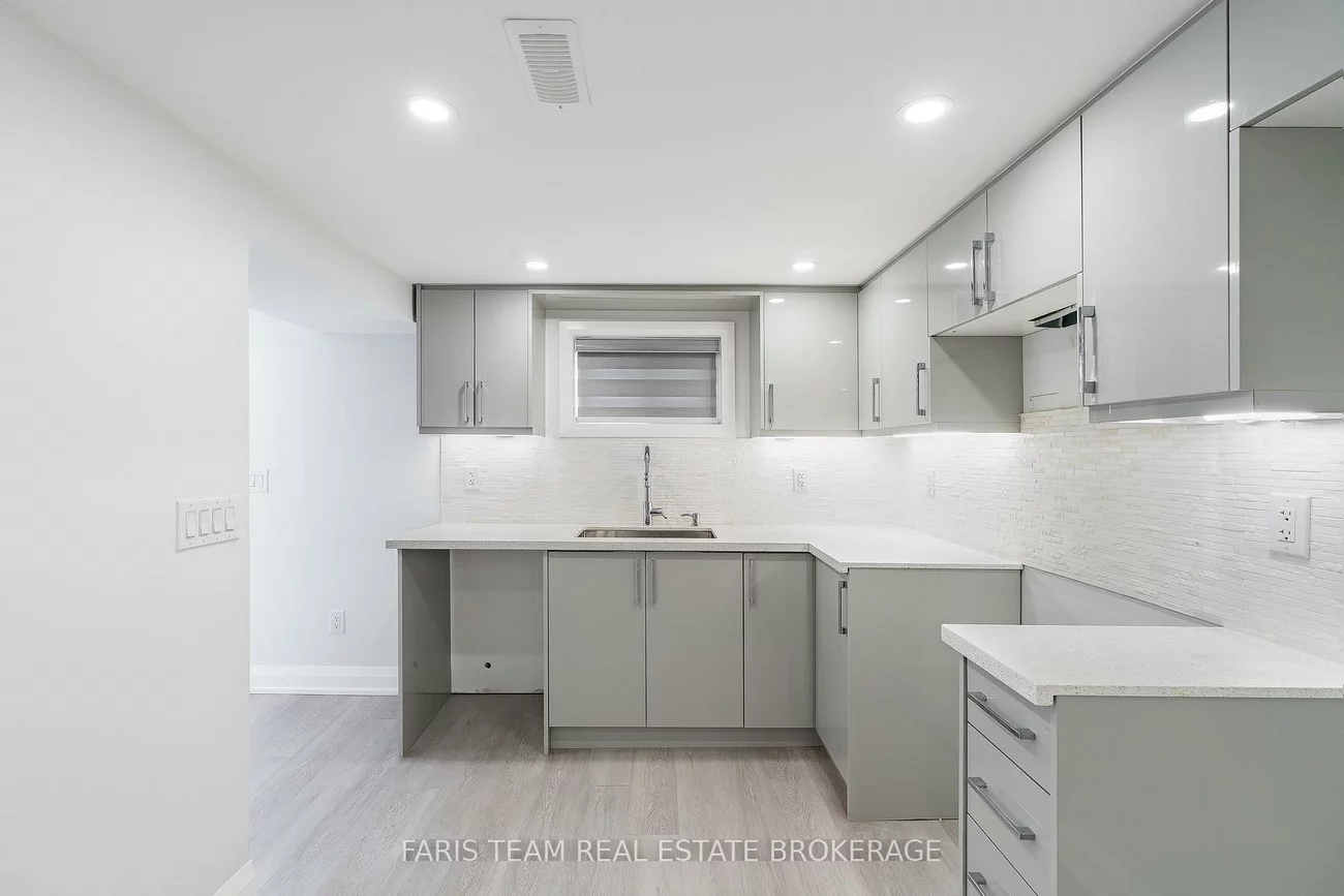 66, Peacock, Allandale Heights, Barrie