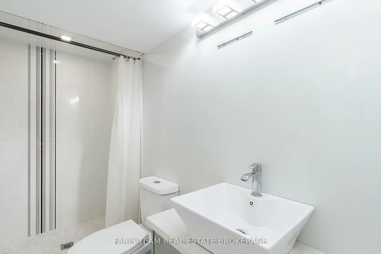 66, Peacock, Allandale Heights, Barrie