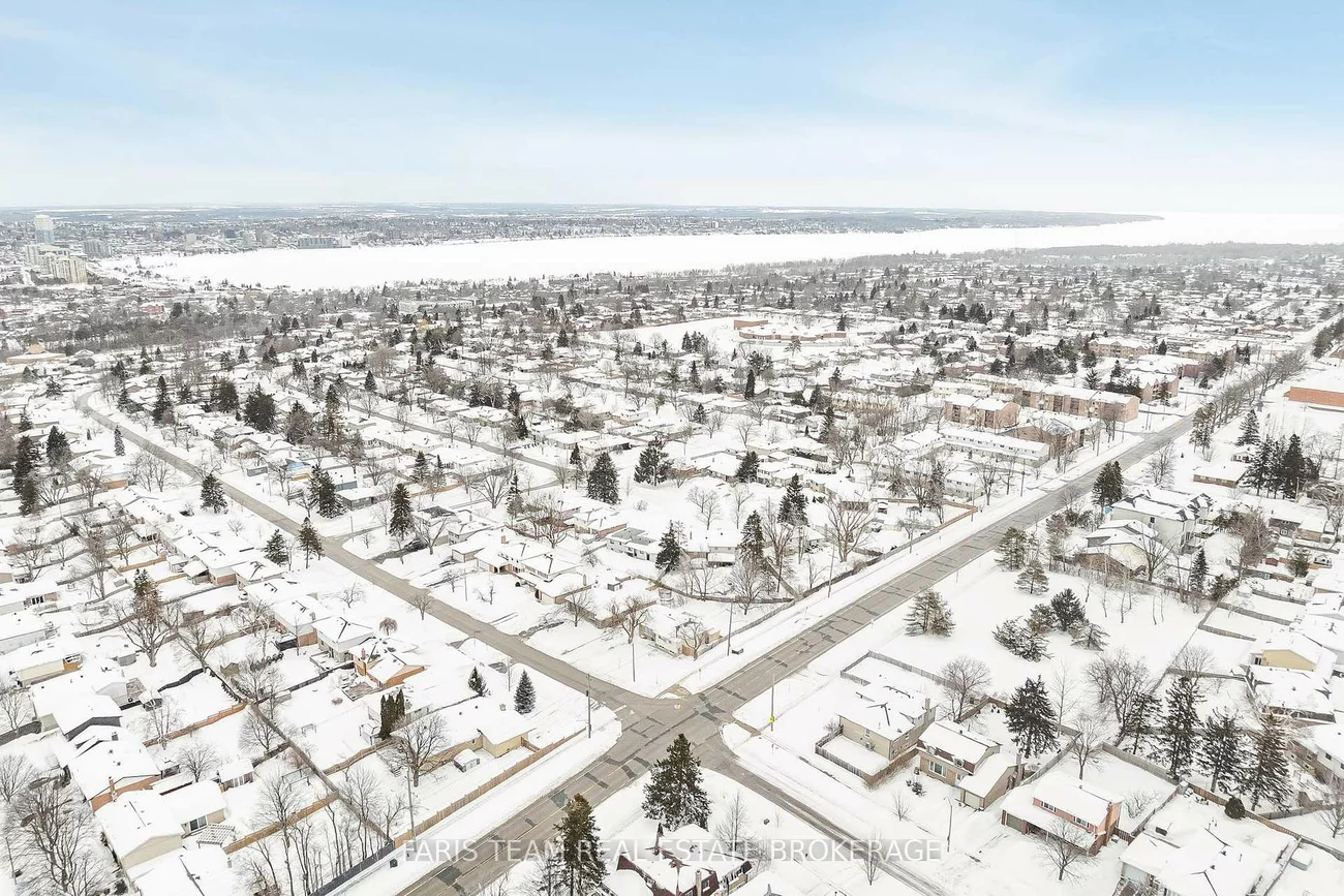 66, Peacock, Allandale Heights, Barrie