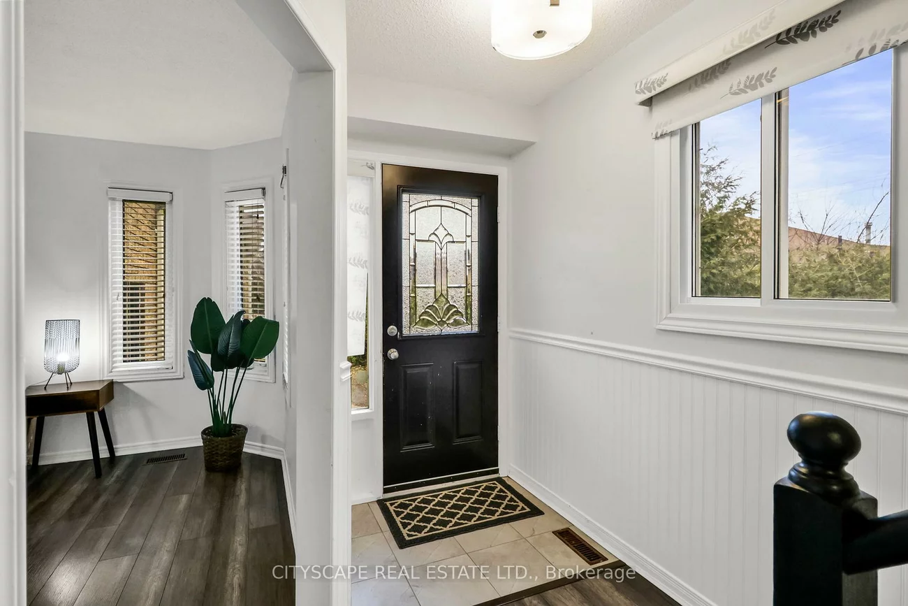 79, Weatherup, West Bayfield, Barrie