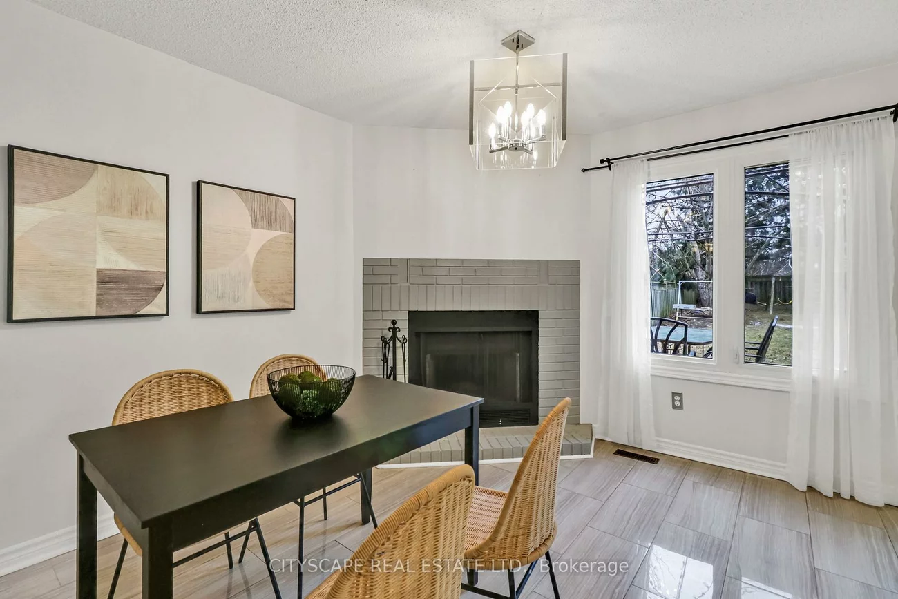 79, Weatherup, West Bayfield, Barrie