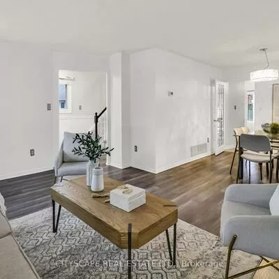 79, Weatherup, West Bayfield, Barrie