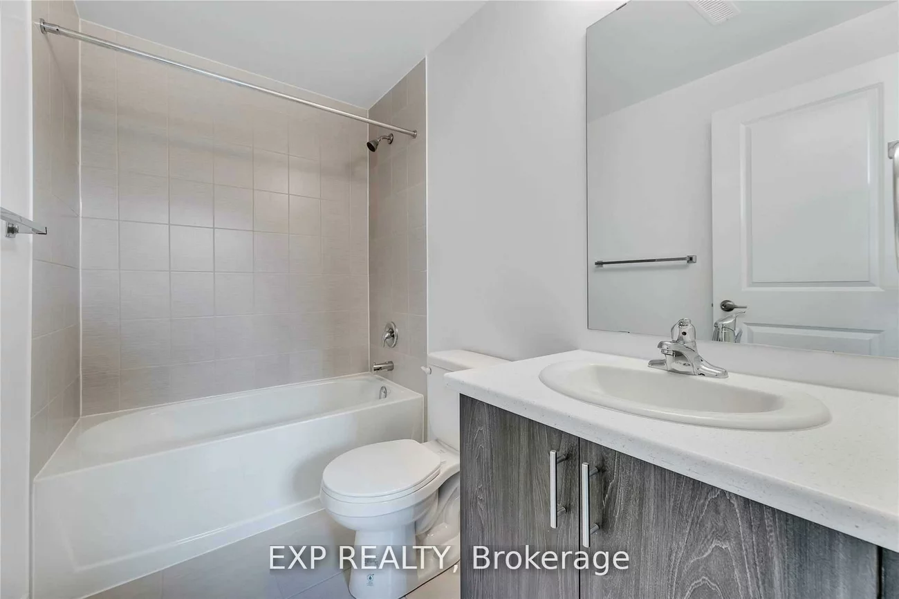 11, Evergreen, Painswick South, Barrie