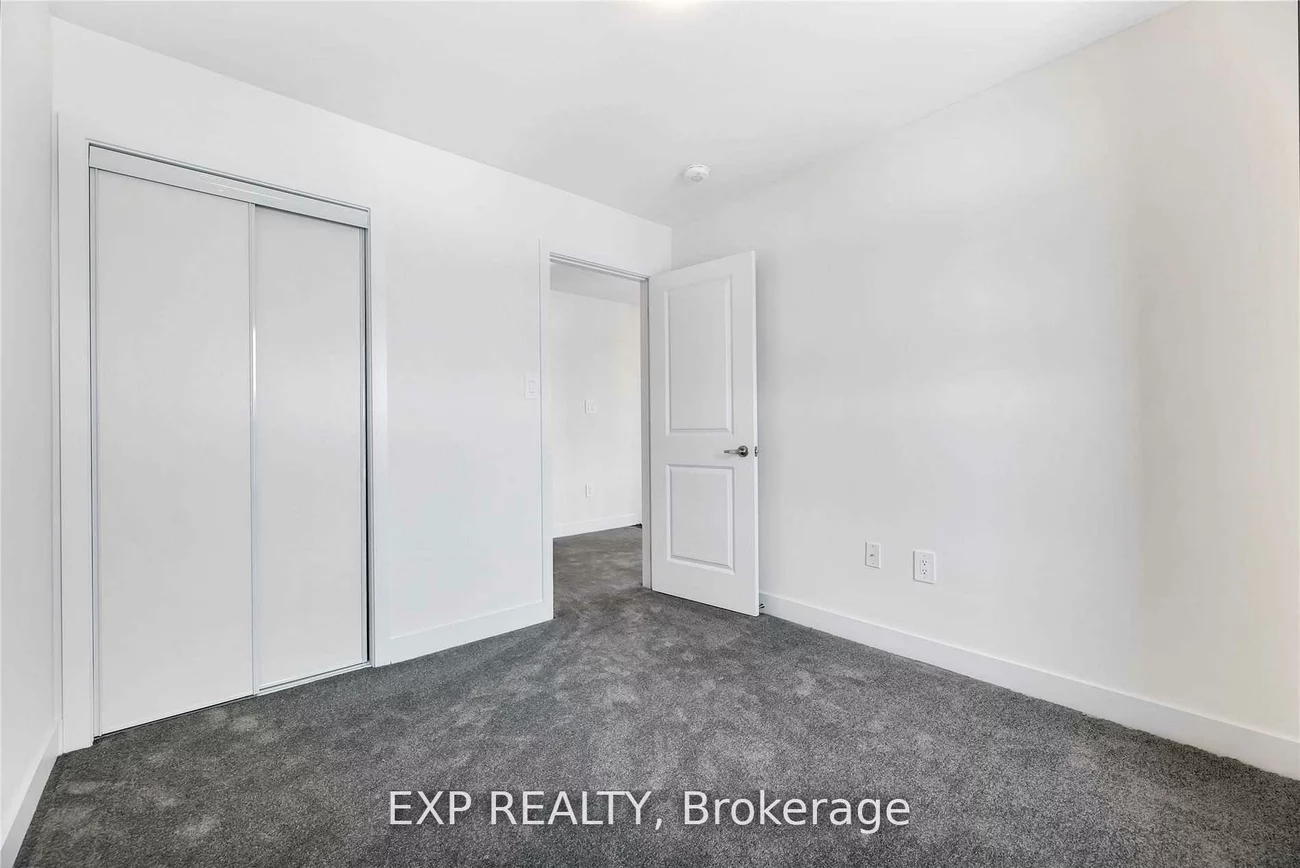 11, Evergreen, Painswick South, Barrie