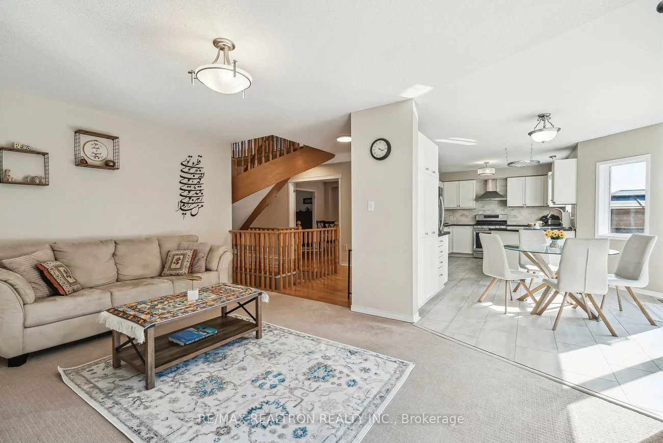 50, Holly Meadow, Holly, Barrie