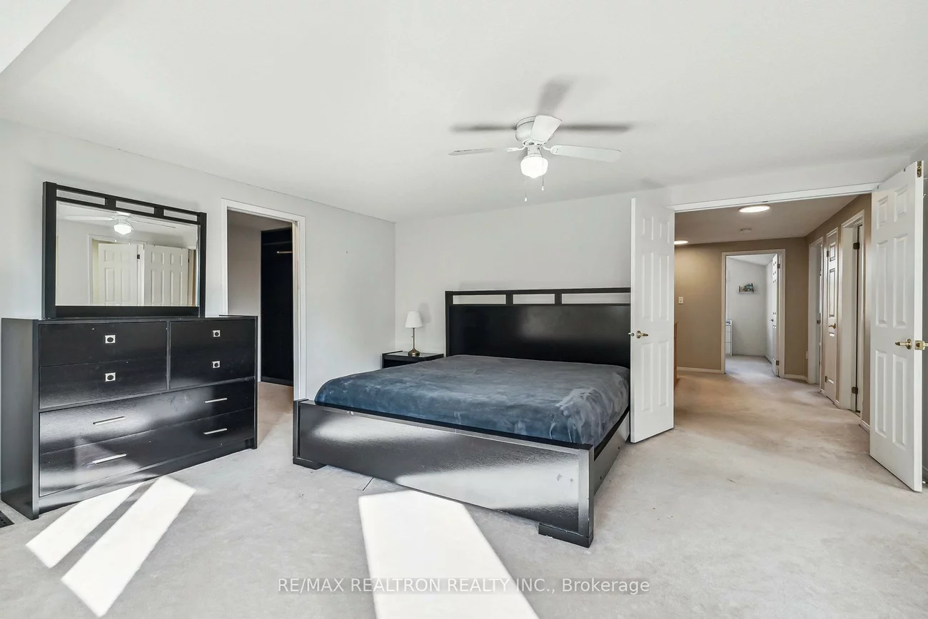 50, Holly Meadow, Holly, Barrie